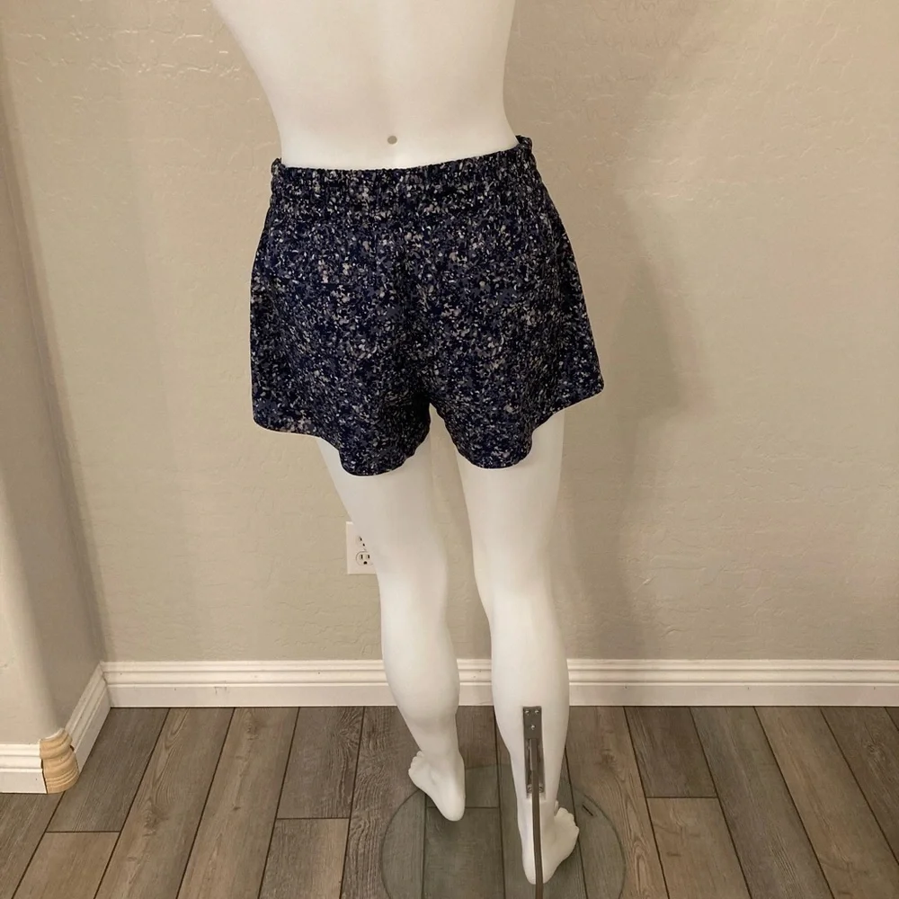 Athleta Abstract Black Confetti Print Athletic Shorts Size 4